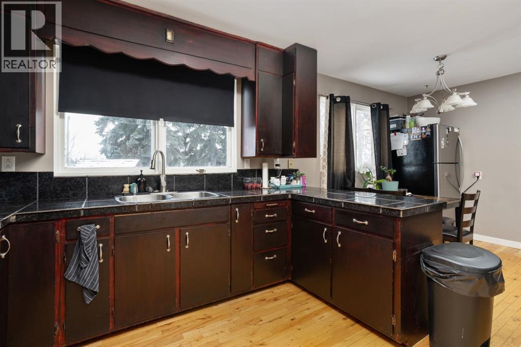 5402 52 Street, Bashaw, Alberta  T0B 0H0 - Photo 4 - A2291474