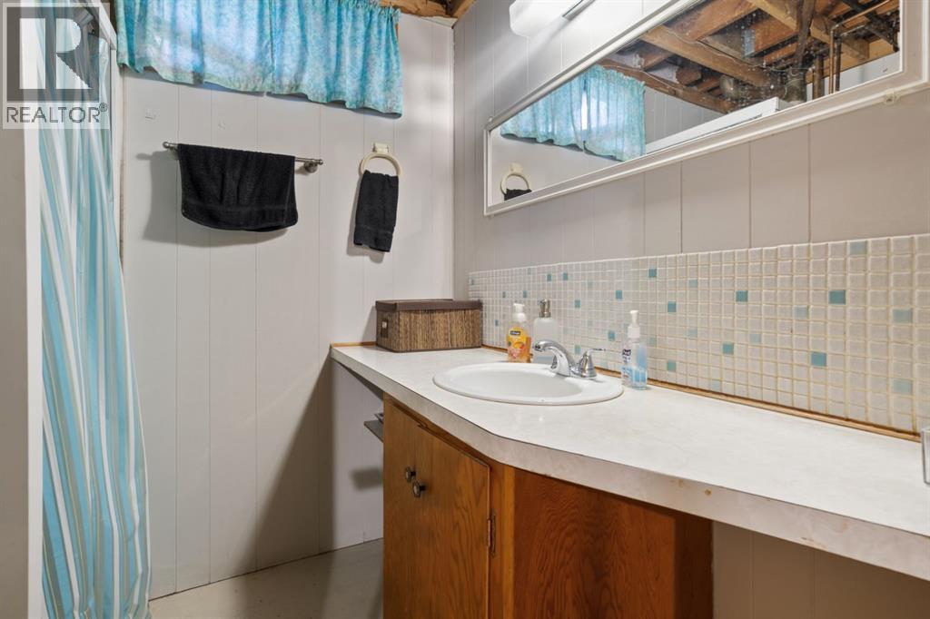 5402 52 Street, Bashaw, Alberta  T0B 0H0 - Photo 22 - A2291474