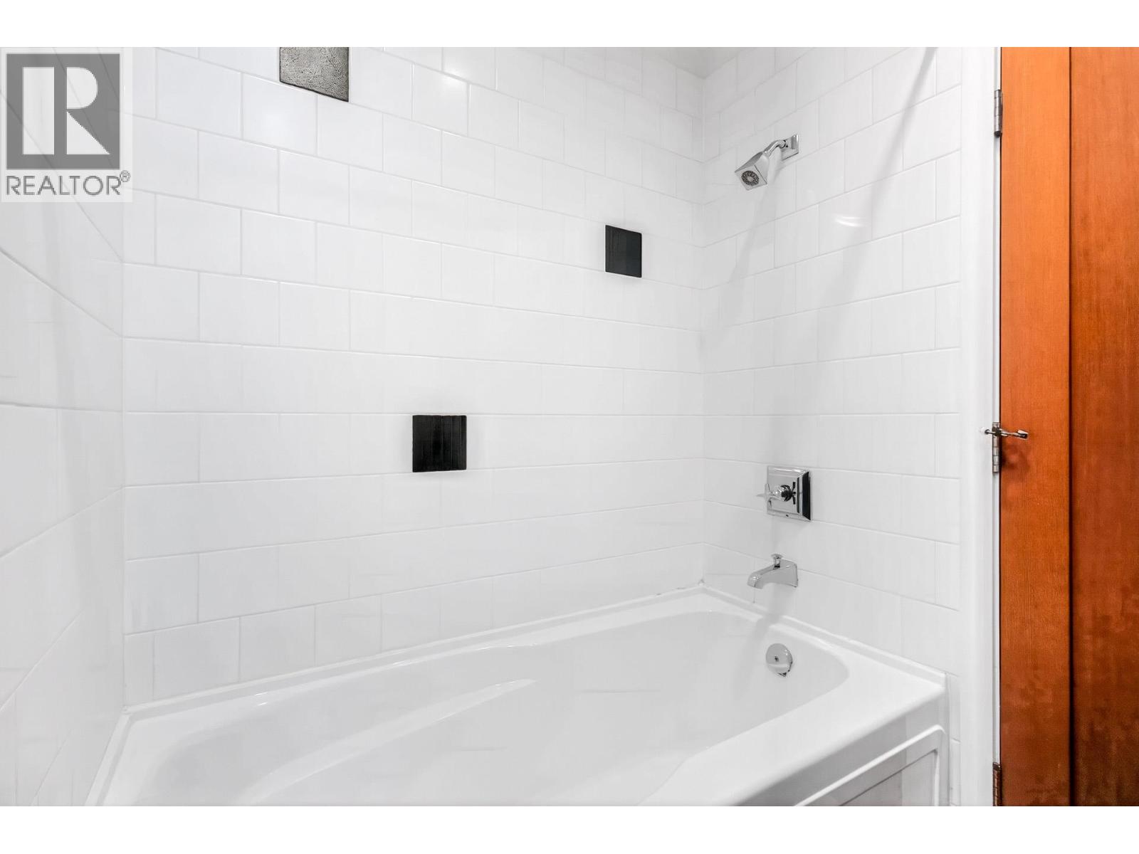 111 250 Salter Street, New Westminster, British Columbia  V3M 0B7 - Photo 27 - R3103739