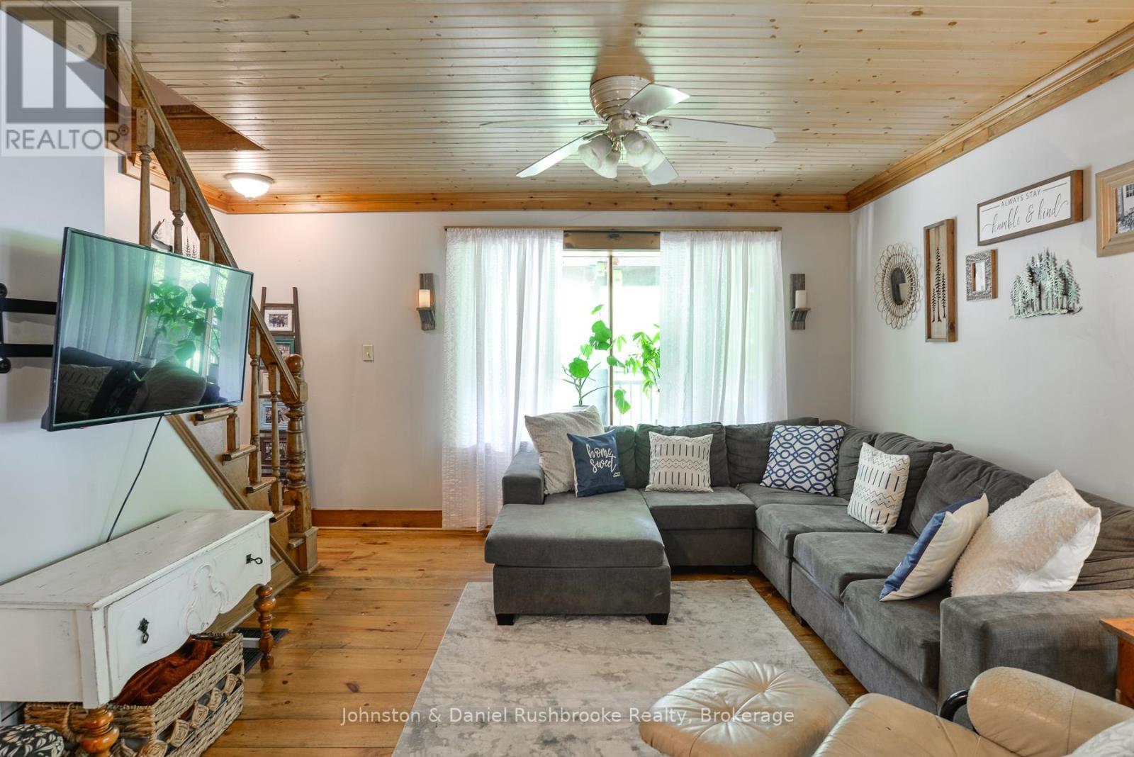 1658 Housey's Rapids Road, Gravenhurst, Ontario  P1P 1R3 - Photo 10 - X12929598