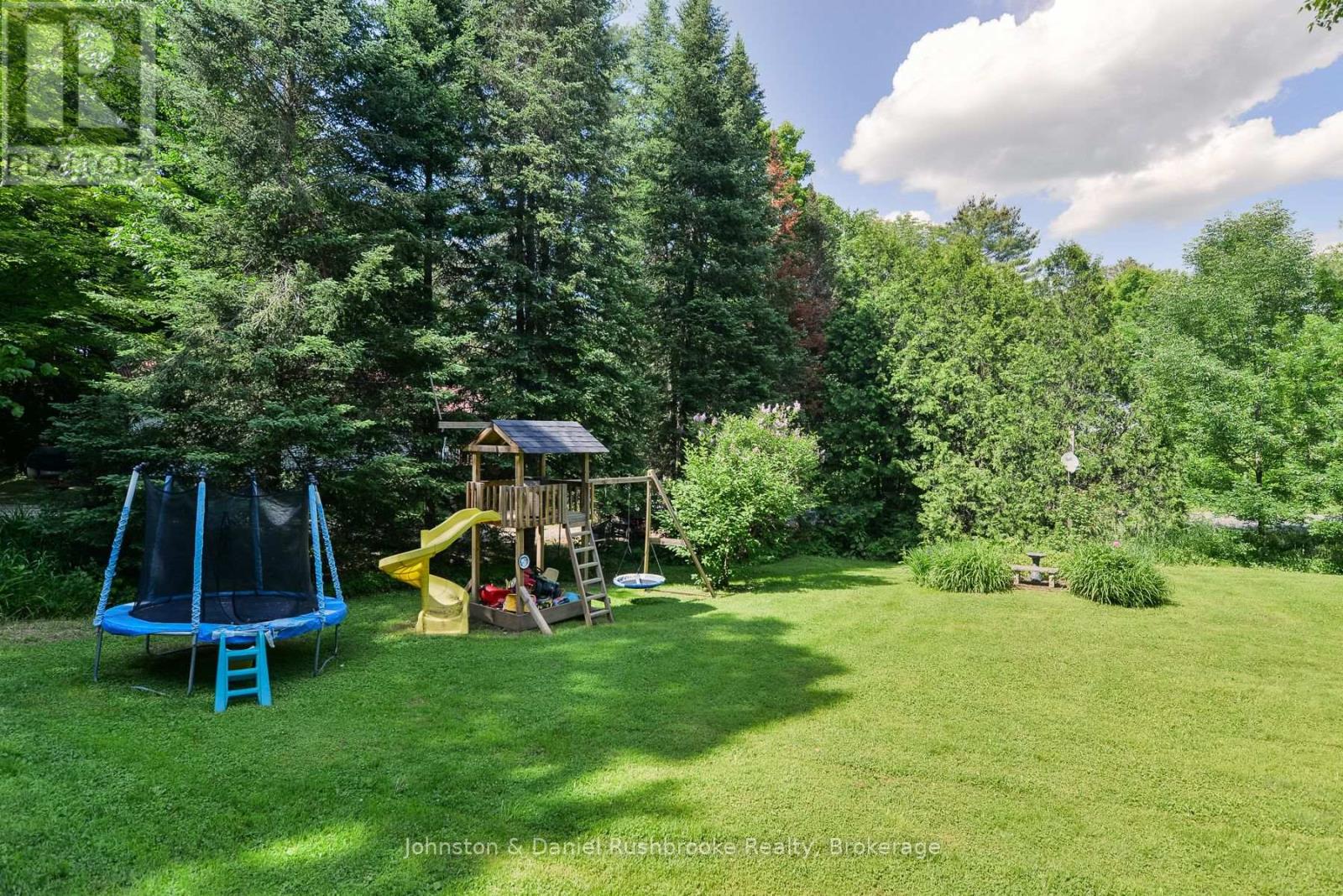 1658 Housey's Rapids Road, Gravenhurst, Ontario  P1P 1R3 - Photo 24 - X12929598