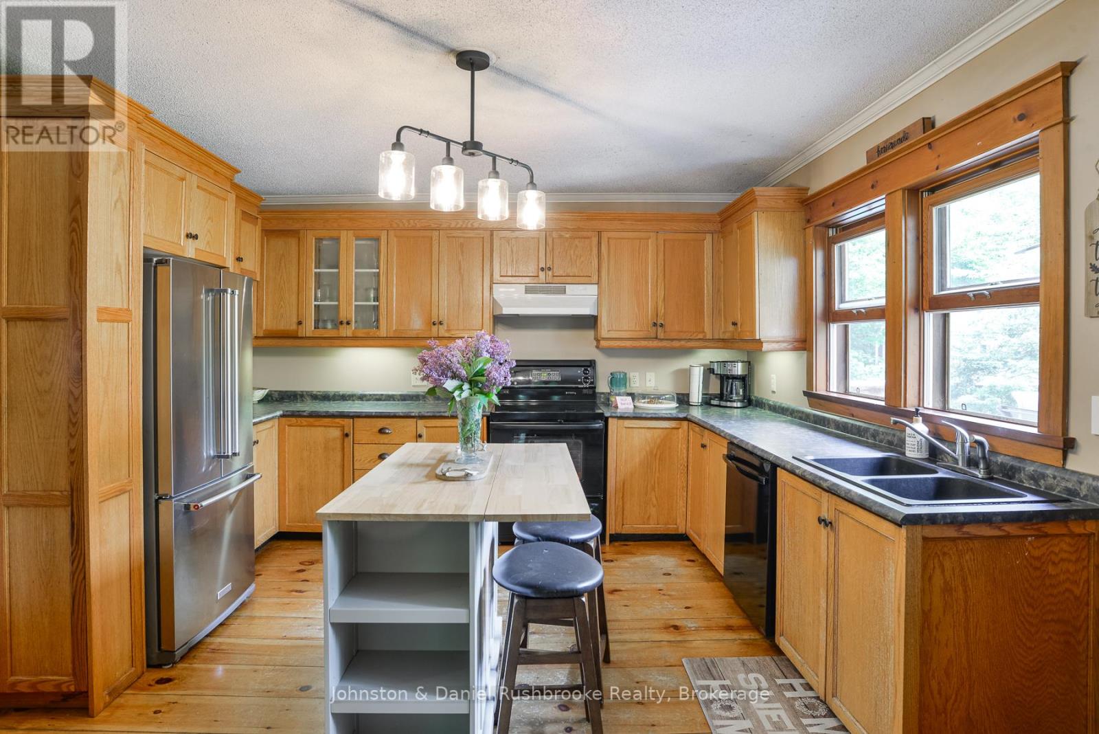 1658 Housey's Rapids Road, Gravenhurst, Ontario  P1P 1R3 - Photo 8 - X12929598