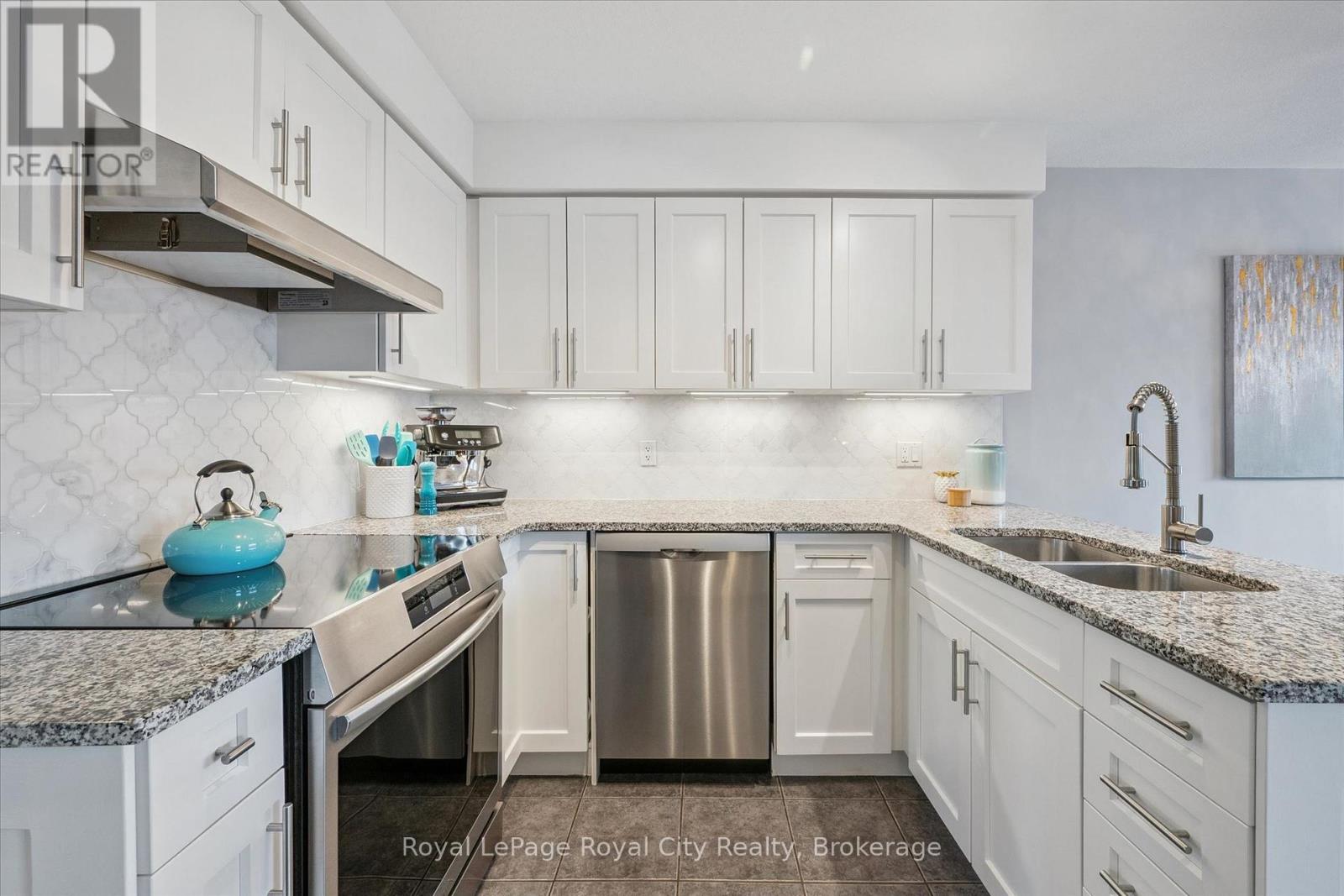 11 Valleyhaven Lane, Guelph, Ontario  N1E 0A3 - Photo 15 - X12929824