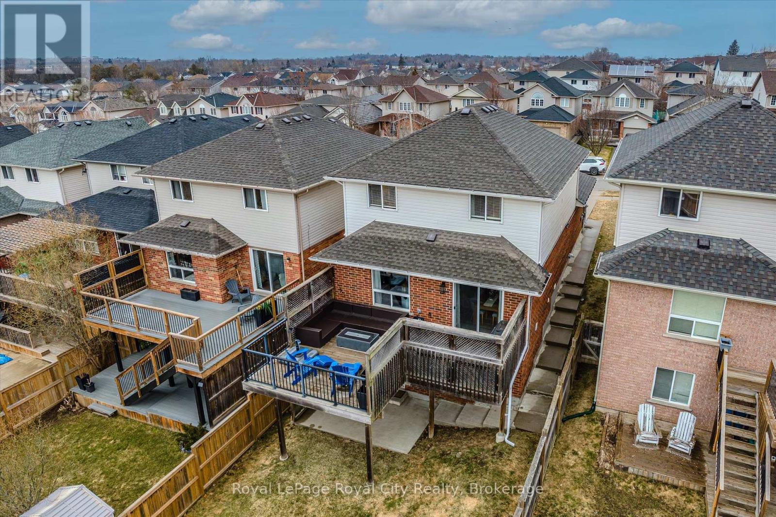 11 Valleyhaven Lane, Guelph, Ontario  N1E 0A3 - Photo 2 - X12929824