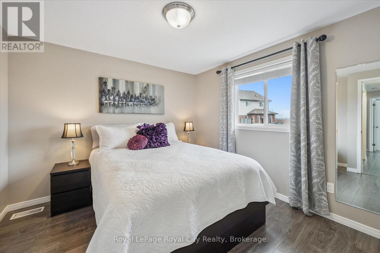 11 Valleyhaven Lane, Guelph, Ontario  N1E 0A3 - Photo 24 - X12929824