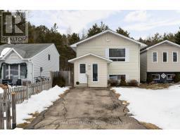 30 SABRINA PARK DRIVE, huntsville (chaffey), Ontario