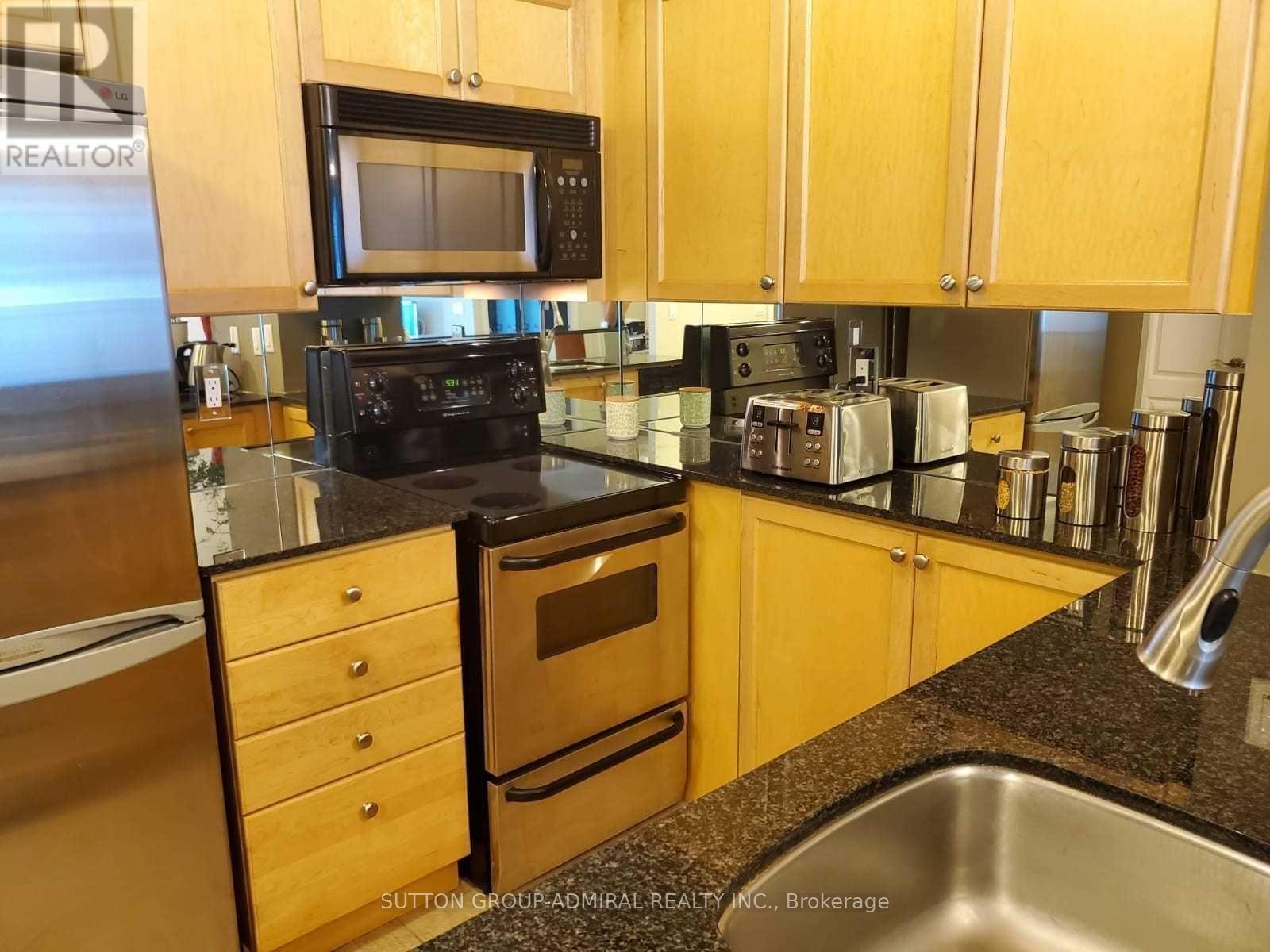 615 - 2121 Lake Shore Boulevard, Toronto, Ontario  M8V 4E9 - Photo 6 - W12832568