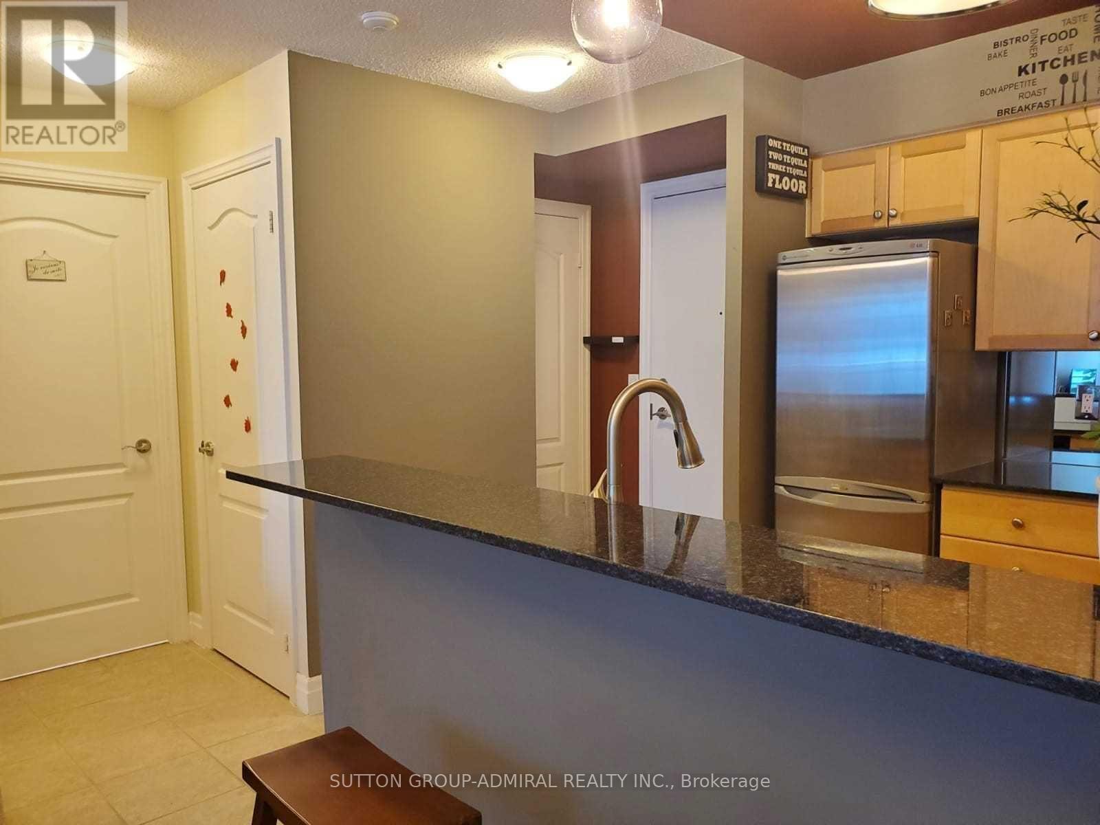 615 - 2121 Lake Shore Boulevard, Toronto, Ontario  M8V 4E9 - Photo 4 - W12832568