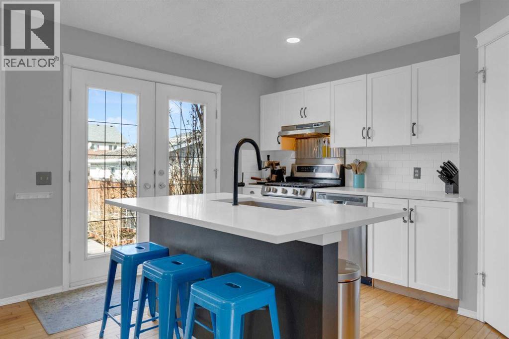 37 Prestwick Rise Se, Calgary, Alberta  T2Z 4A6 - Photo 12 - A2295393