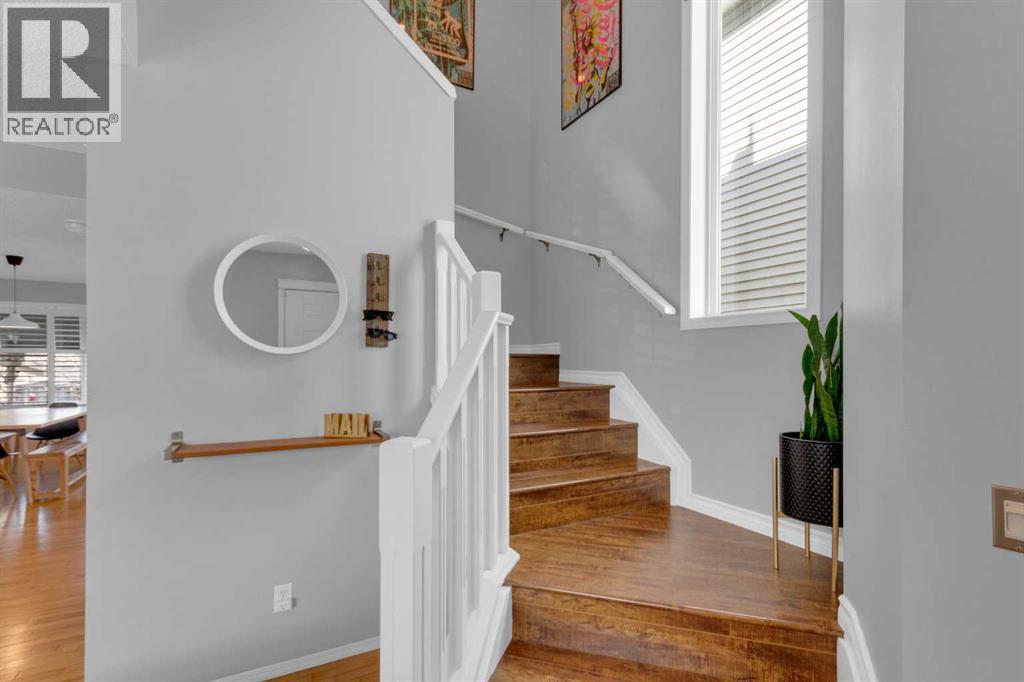 37 Prestwick Rise Se, Calgary, Alberta  T2Z 4A6 - Photo 4 - A2295393