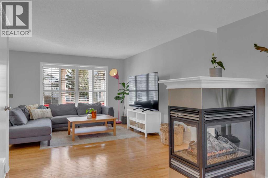 37 Prestwick Rise Se, Calgary, Alberta  T2Z 4A6 - Photo 10 - A2295393