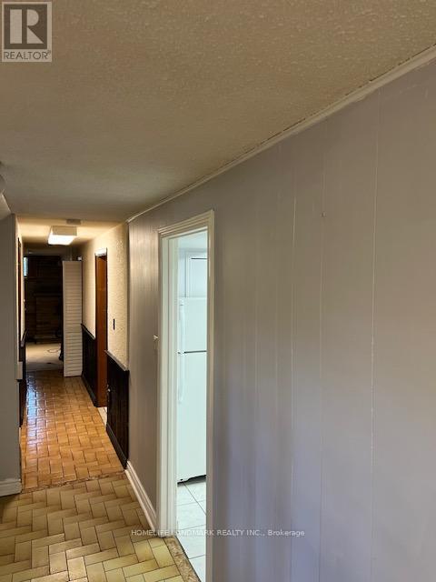 Lower Level - 1216 Shamir Crescent, Mississauga, Ontario  L5C 1L1 - Photo 2 - W12929382