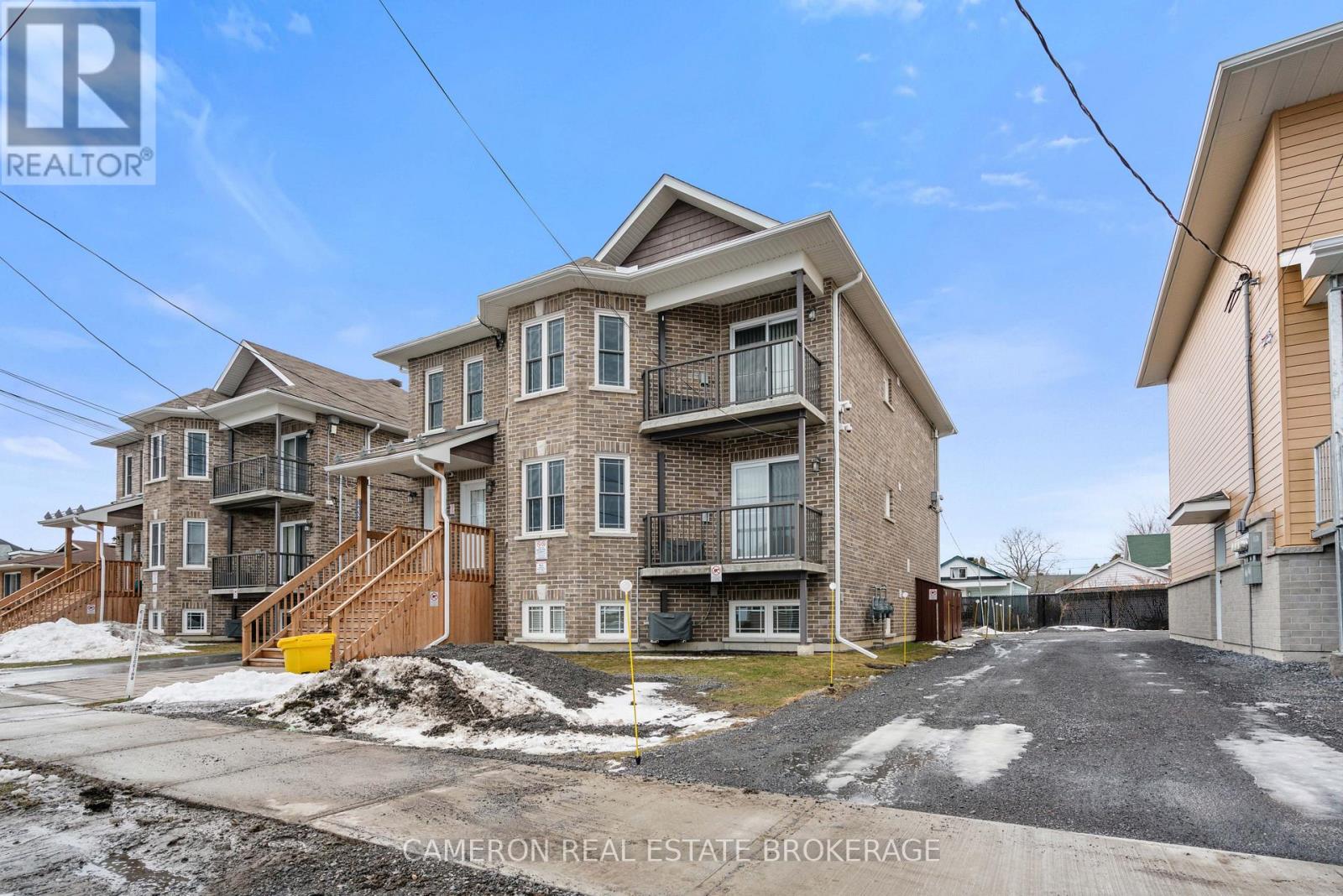 A - 1232 Cumberland Street, Cornwall, Ontario  K6J 4K5 - Photo 2 - X12877896