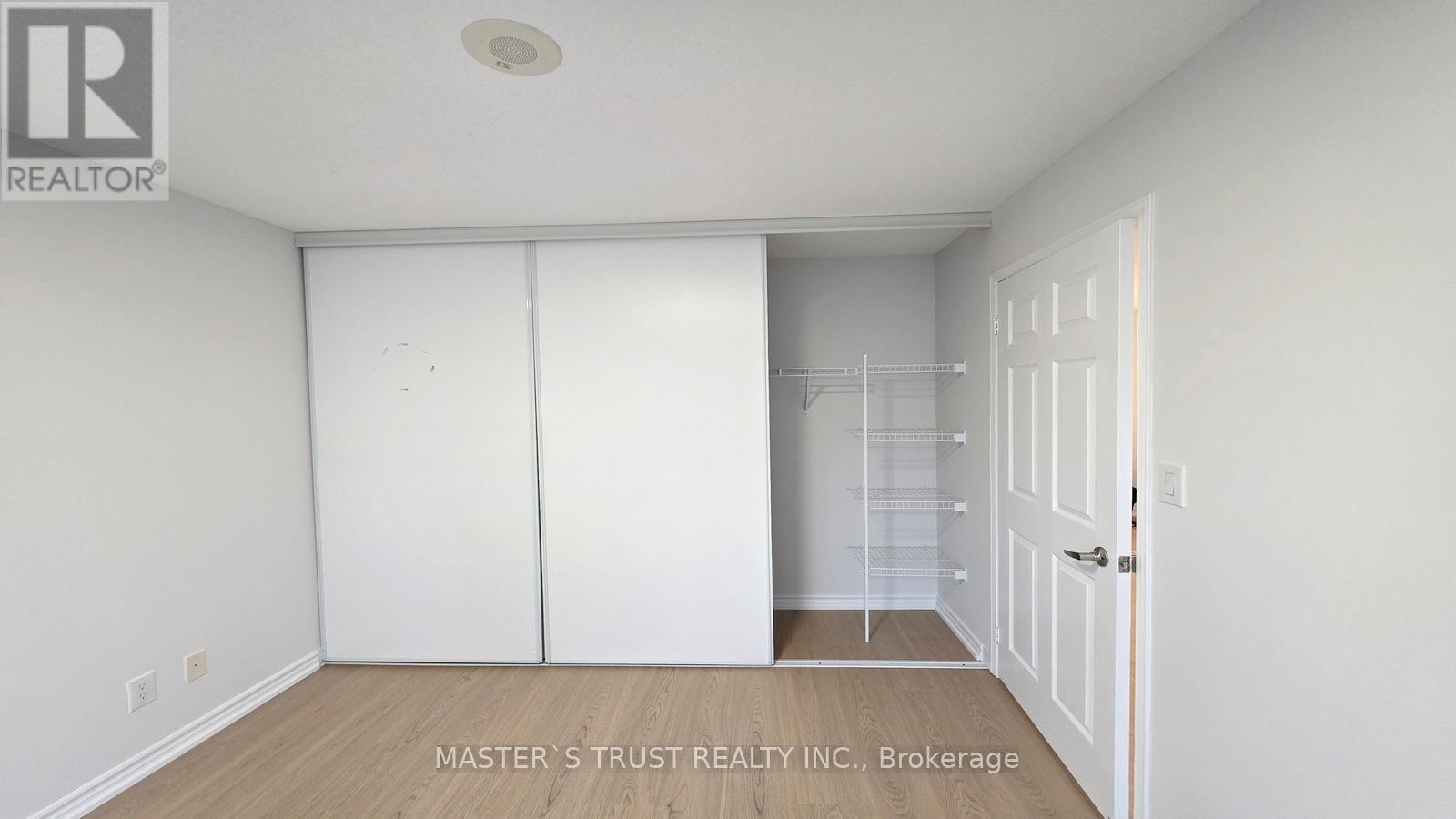 2318 - 35 Hollywood Avenue, Toronto, Ontario  M2N 0A9 - Photo 8 - C12929694