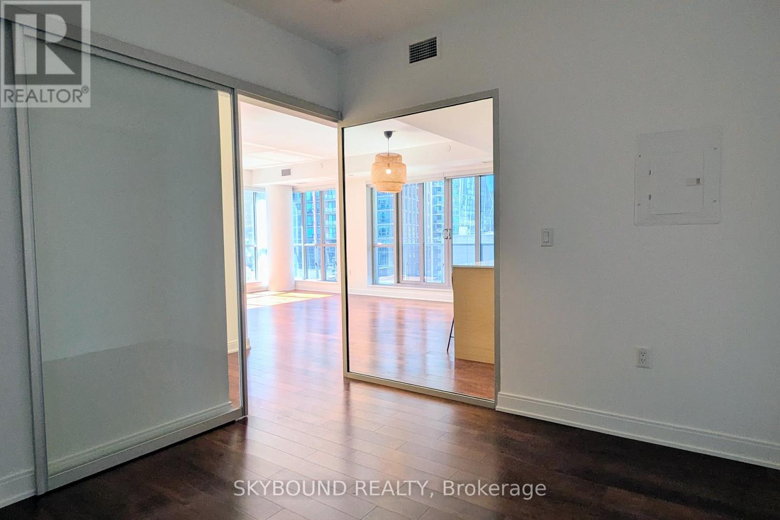 909 - 55 Front Street E, Toronto, Ontario  M5E 0A7 - Photo 32 - C12929782