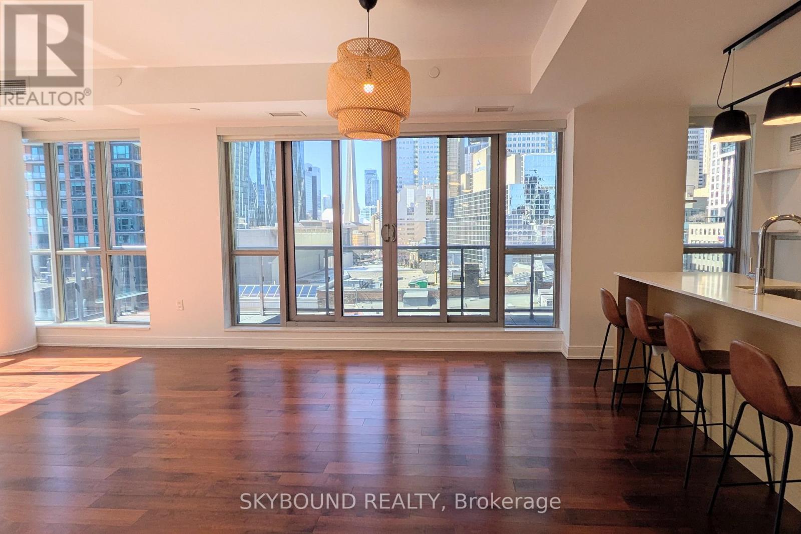 909 - 55 Front Street E, Toronto, Ontario  M5E 0A7 - Photo 5 - C12929782