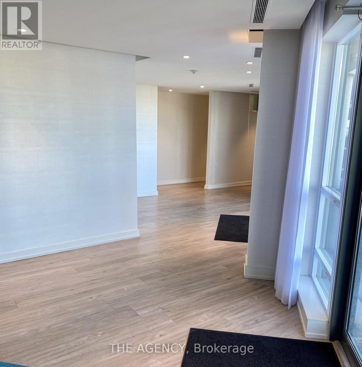 605 - 410 Queens Quay W, Toronto, Ontario  M5V 3T1 - Photo 17 - C12929788