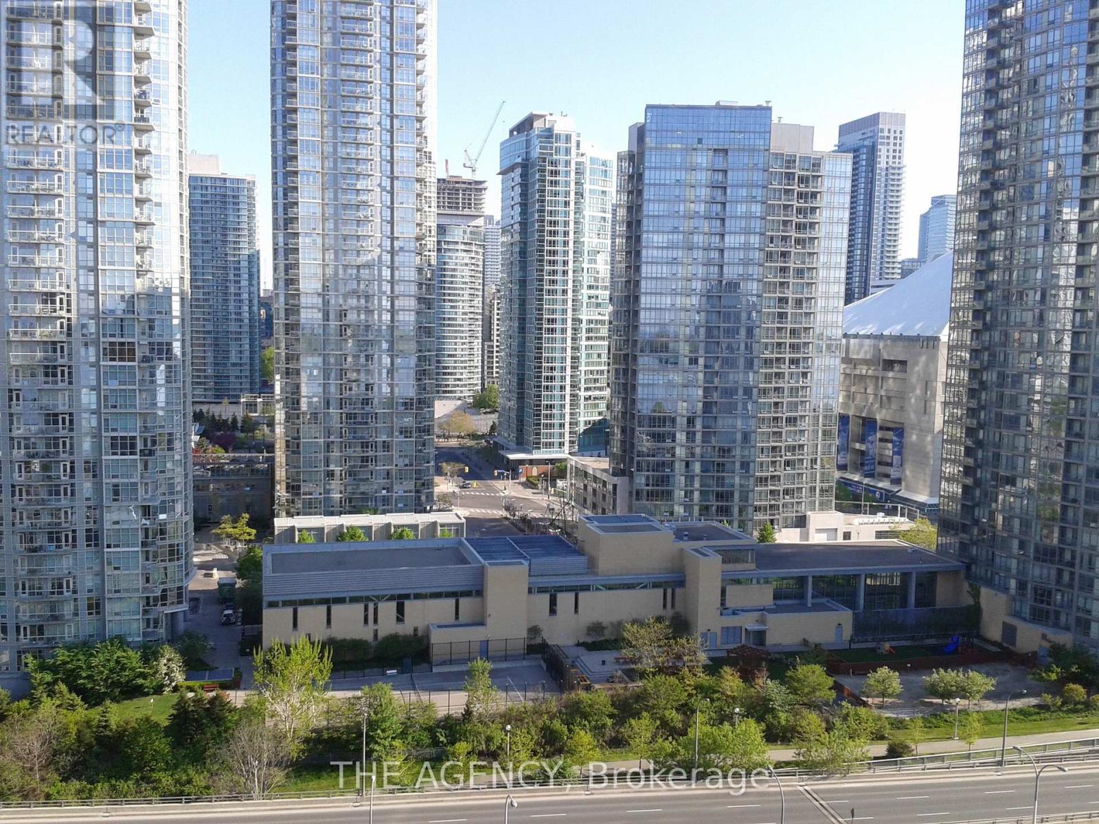 605 - 410 Queens Quay W, Toronto, Ontario  M5V 3T1 - Photo 30 - C12929788