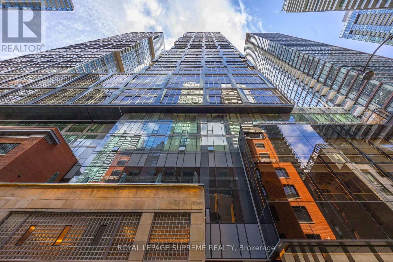 2703 - 15 Mercer Street, Toronto, Ontario  M5V 0T8 - Photo 2 - C12929848