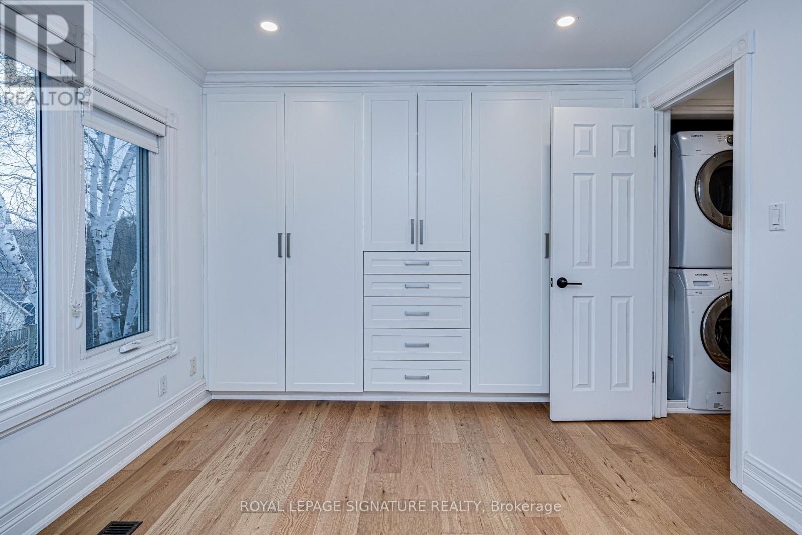 218 Lee Avenue, Toronto (The Beaches), Ontario  M4E 2P3 - Photo 11 - E12929642