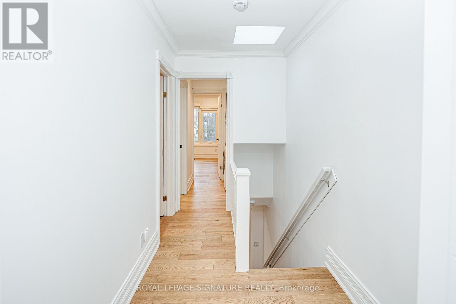 218 Lee Avenue, Toronto (The Beaches), Ontario  M4E 2P3 - Photo 2 - E12929642