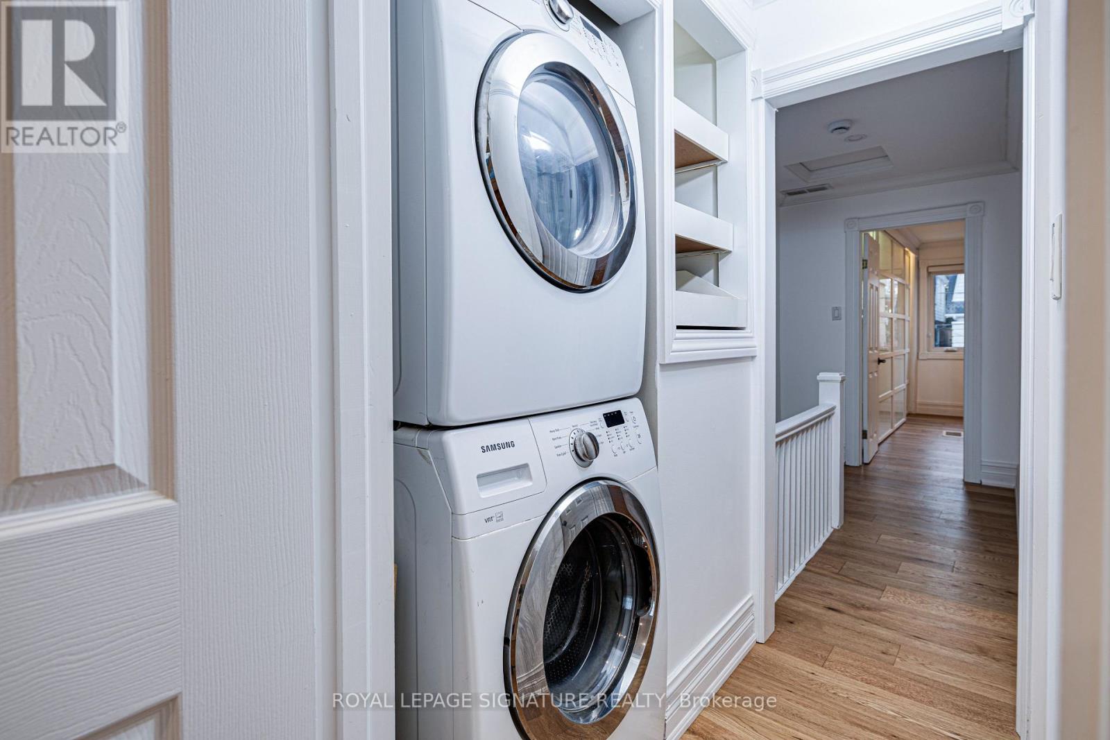 218 Lee Avenue, Toronto (The Beaches), Ontario  M4E 2P3 - Photo 9 - E12929642