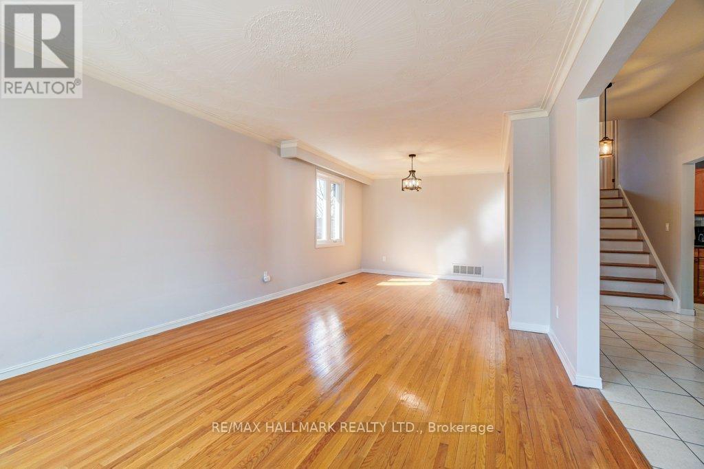 102 Rosemount Drive, Toronto, Ontario  M1K 2X3 - Photo 10 - E12929690