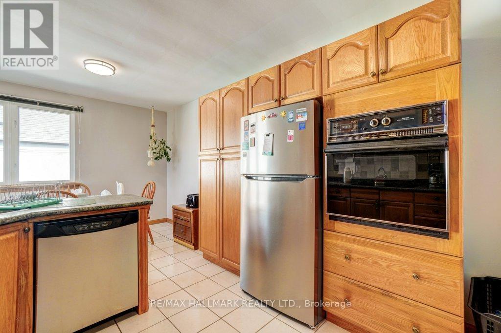 102 Rosemount Drive, Toronto, Ontario  M1K 2X3 - Photo 17 - E12929690