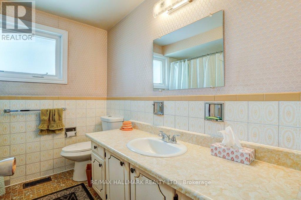 102 Rosemount Drive, Toronto, Ontario  M1K 2X3 - Photo 23 - E12929690