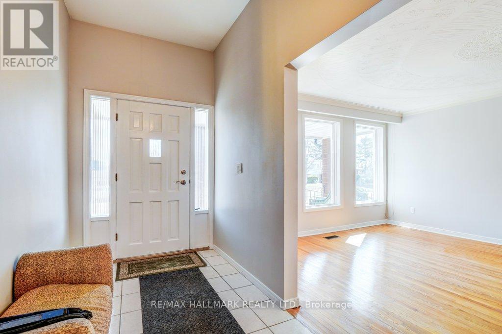 102 Rosemount Drive, Toronto, Ontario  M1K 2X3 - Photo 7 - E12929690