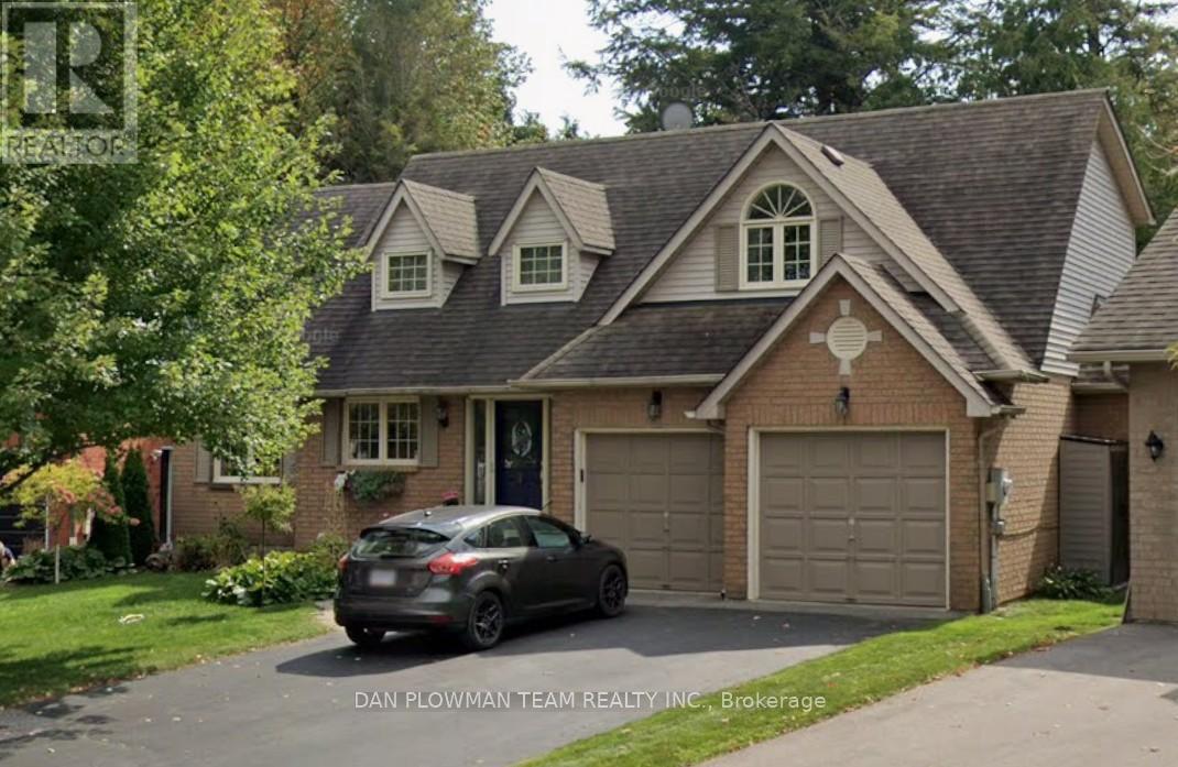 10 BARRINGTON PLACE, Clarington, Ontario