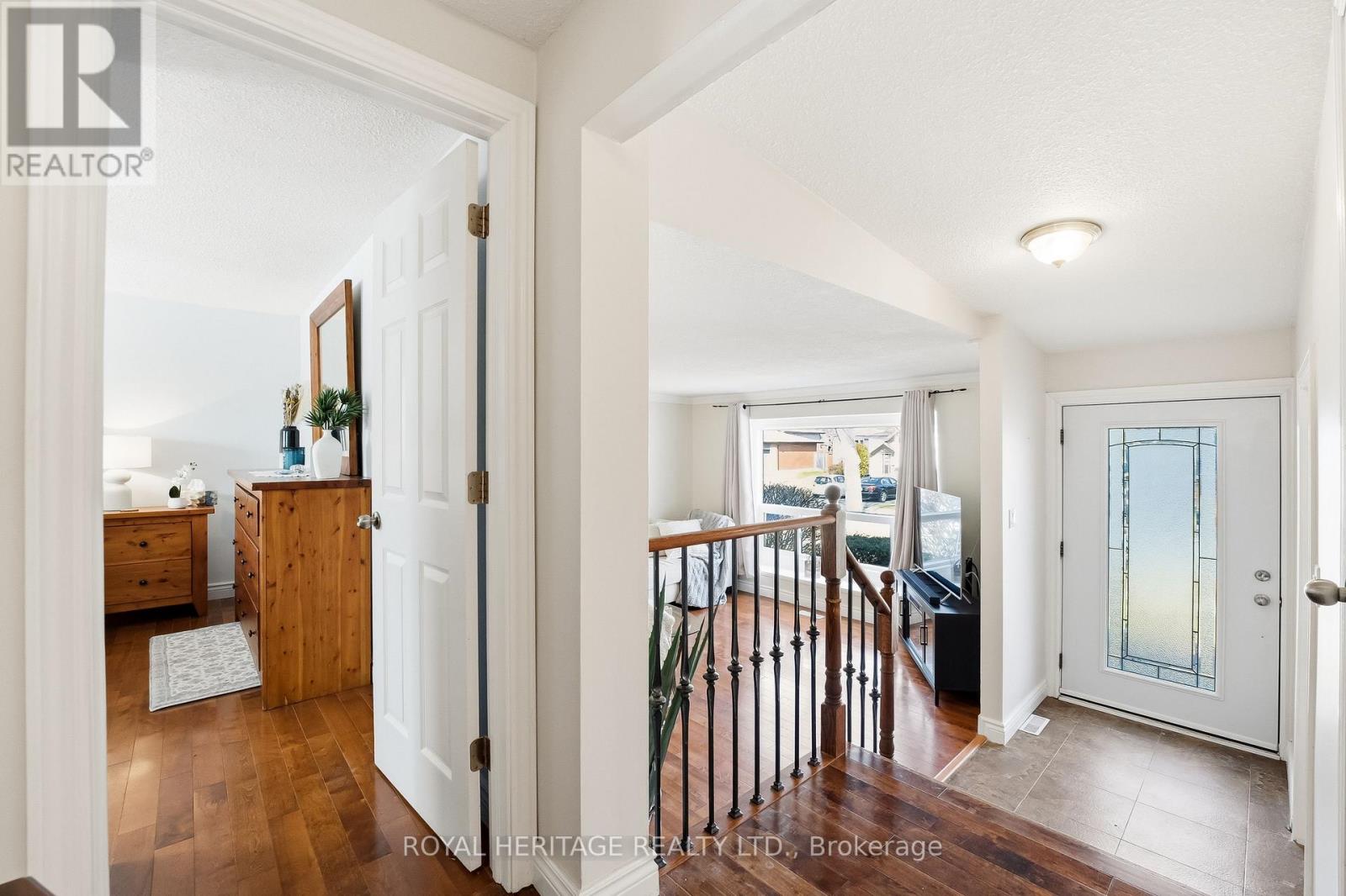 148 Guthrie Crescent, Whitby (Lynde Creek), Ontario  L1P 1A8 - Photo 17 - E12929808