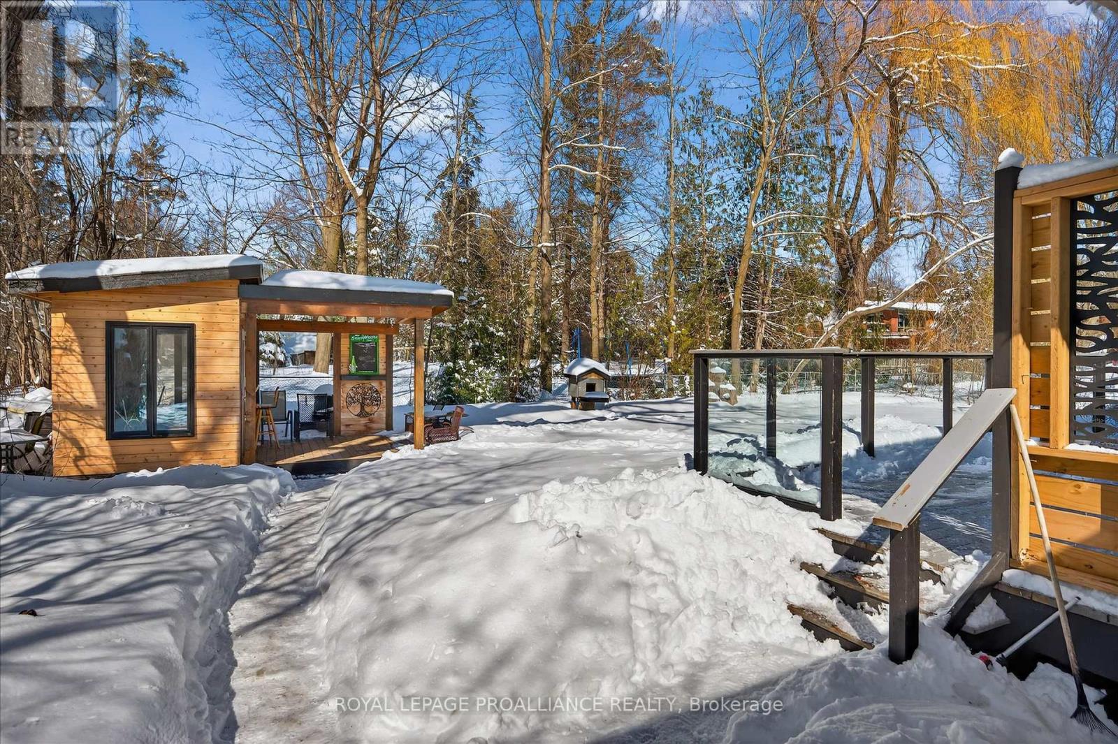 960 Weller Street N, Peterborough, Ontario  K9J 4Y2 - Photo 45 - X12838398