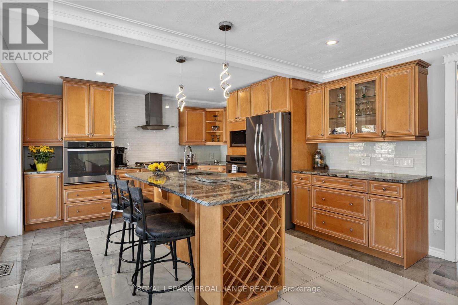 960 Weller Street N, Peterborough, Ontario  K9J 4Y2 - Photo 9 - X12838398