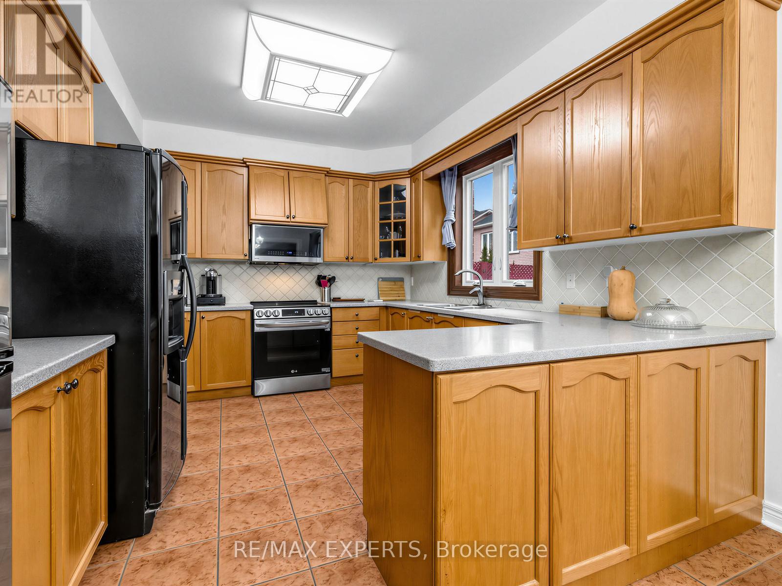 67 Tremblay Avenue, Vaughan, Ontario  L4H 2X1 - Photo 15 - N12929672