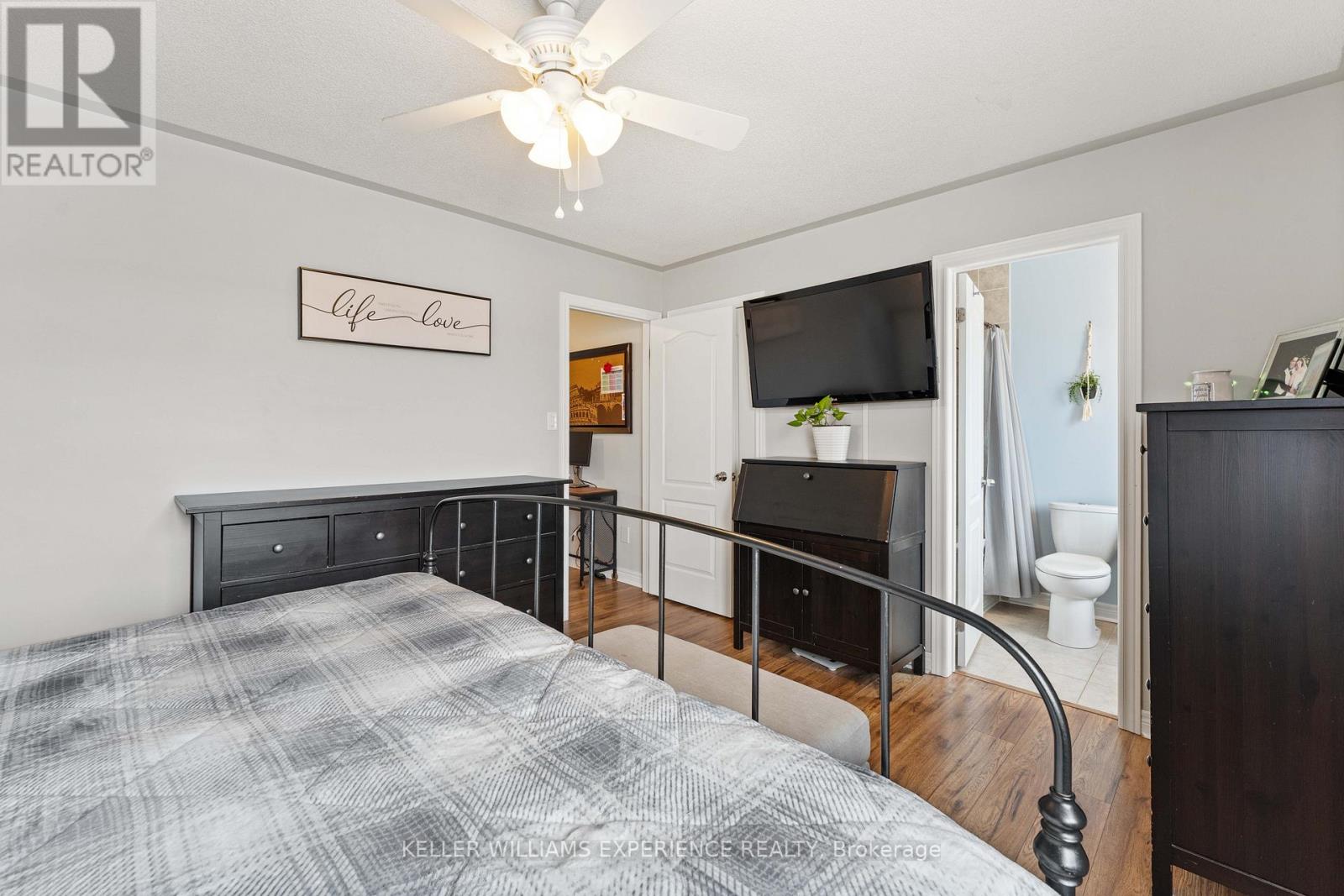 167 Greenwood Drive, Essa (Angus), Ontario  L3W 0E4 - Photo 18 - N12929678