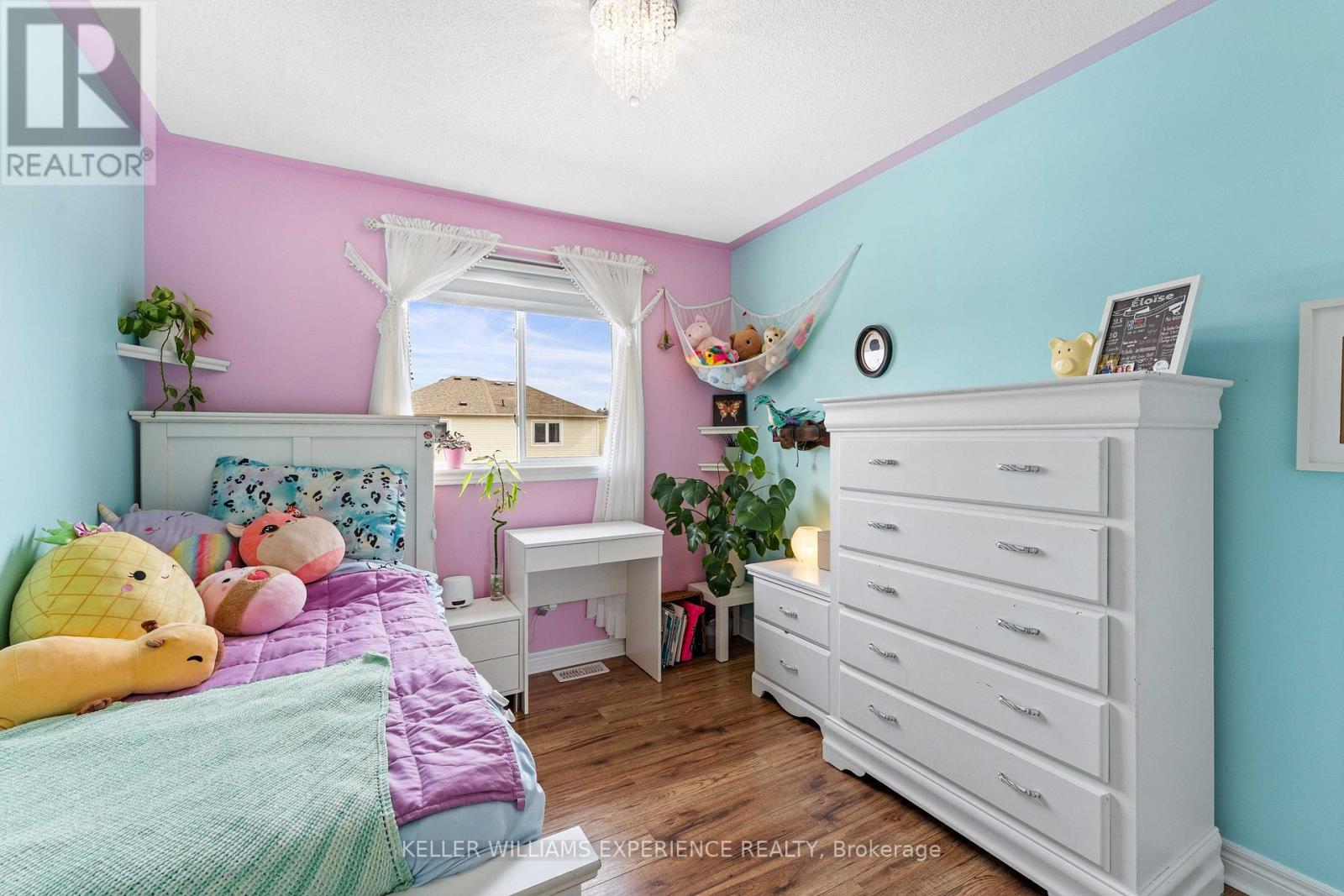 167 Greenwood Drive, Essa (Angus), Ontario  L3W 0E4 - Photo 21 - N12929678