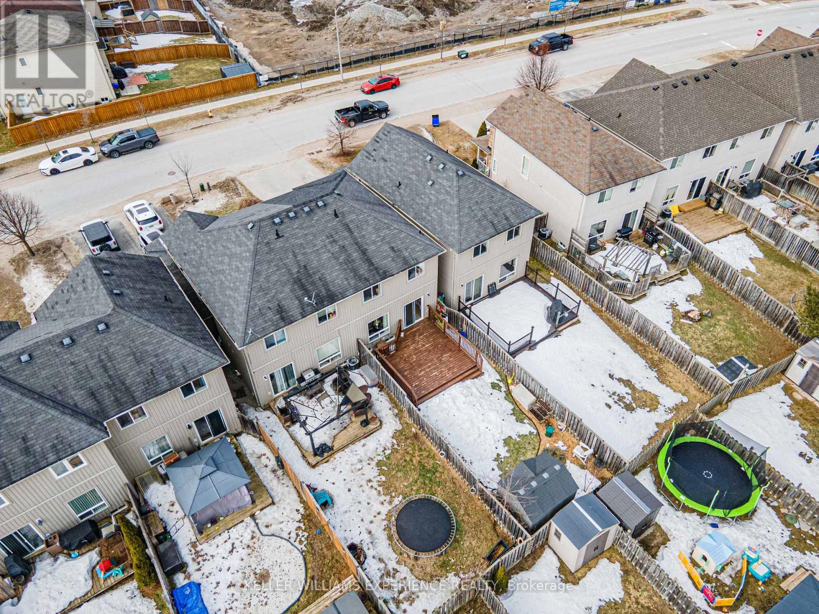 167 Greenwood Drive, Essa (Angus), Ontario  L3W 0E4 - Photo 37 - N12929678