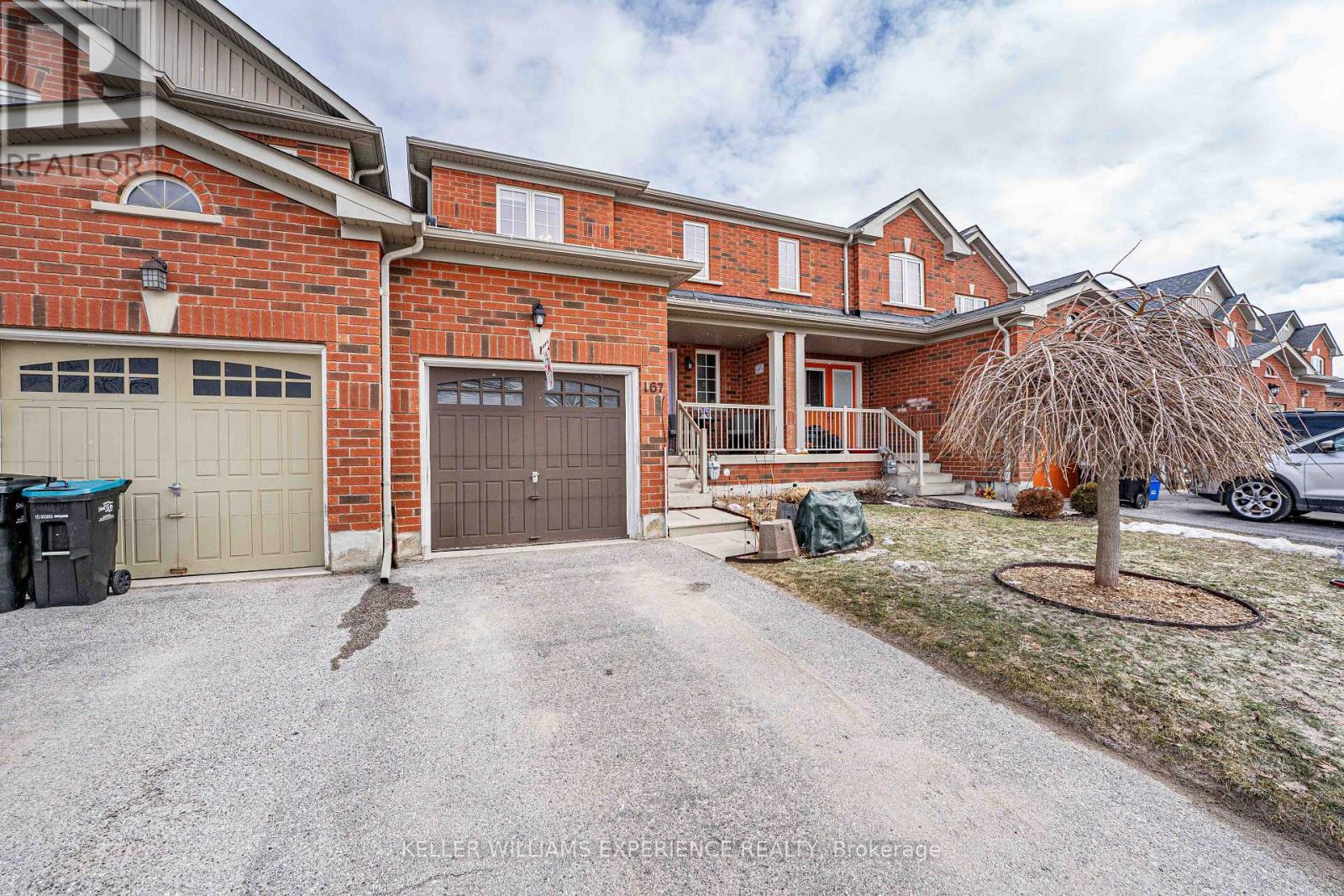 167 Greenwood Drive, Essa (Angus), Ontario  L3W 0E4 - Photo 4 - N12929678
