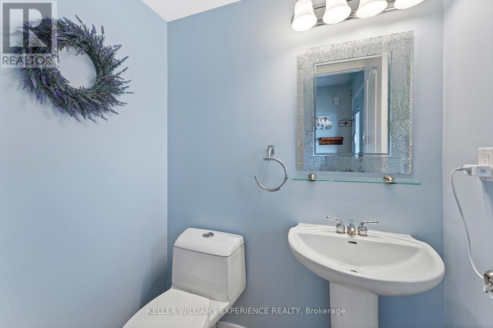 167 Greenwood Drive, Essa (Angus), Ontario  L3W 0E4 - Photo 7 - N12929678