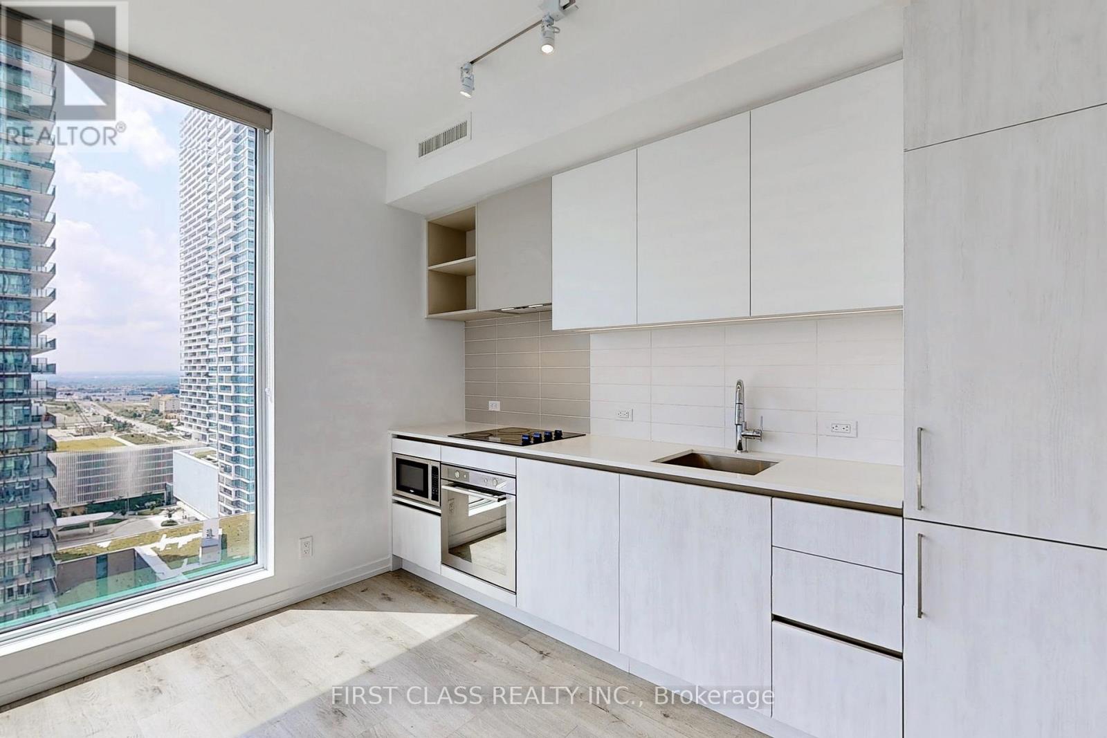 1902 - 7890 Jane Street, Vaughan (Vaughan Corporate Centre), Ontario  L4K 0K9 - Photo 9 - N12929748