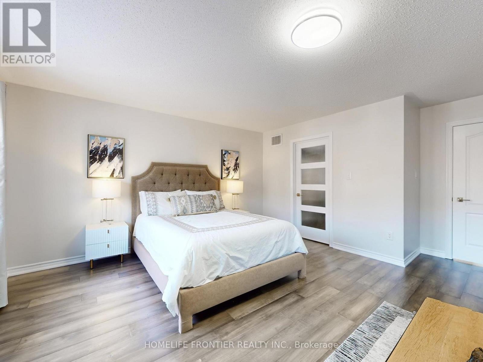 6 - 8777 Dufferin Street, Vaughan, Ontario  L4J 8W3 - Photo 14 - N12929762