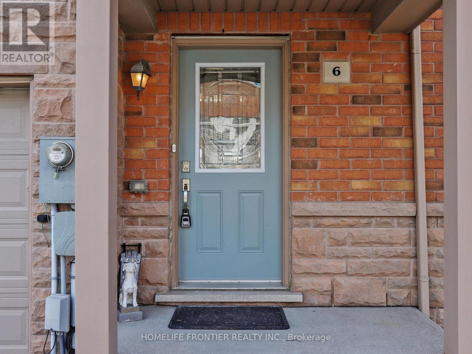 6 - 8777 Dufferin Street, Vaughan, Ontario  L4J 8W3 - Photo 2 - N12929762