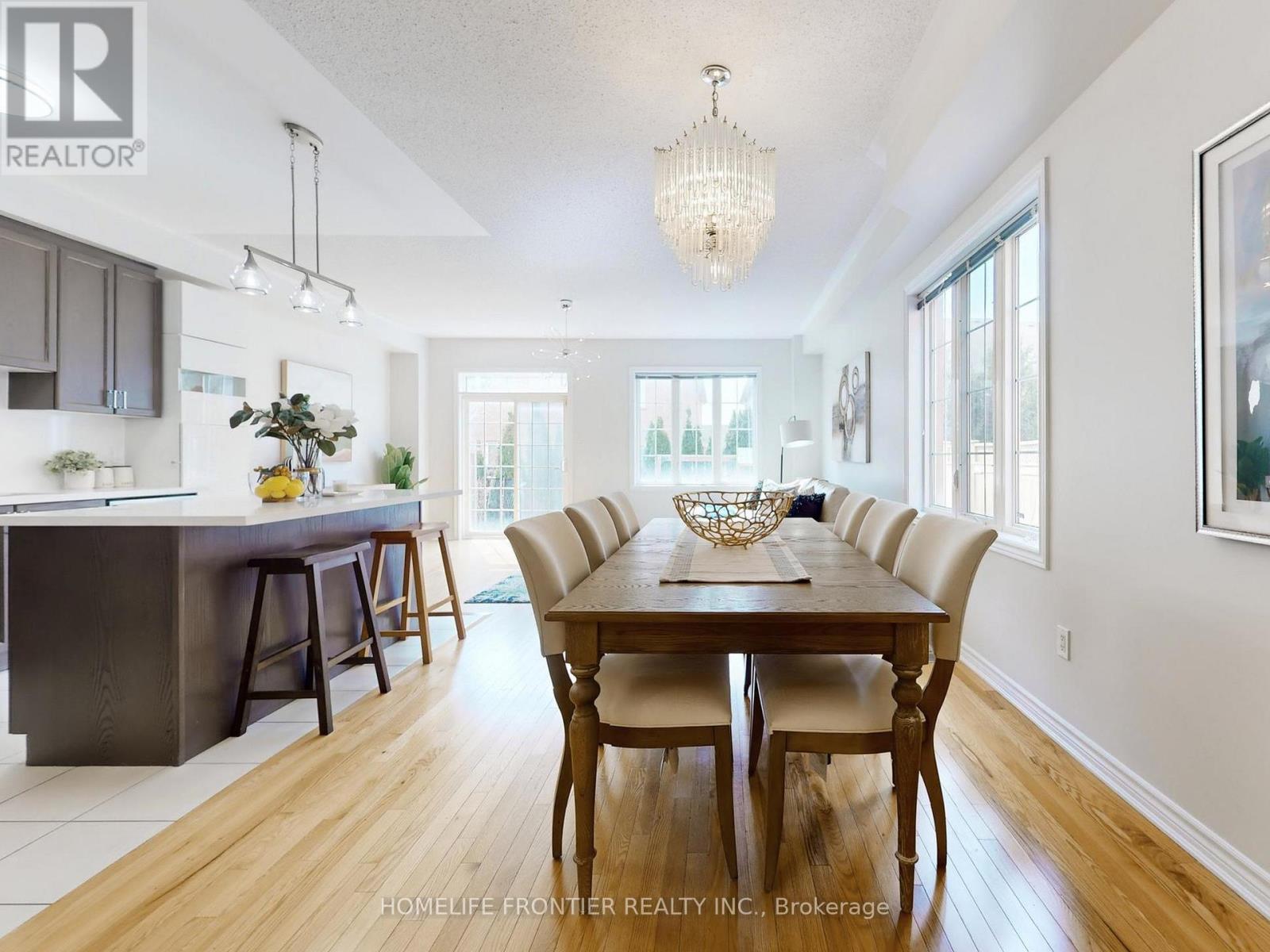 6 - 8777 Dufferin Street, Vaughan, Ontario  L4J 8W3 - Photo 7 - N12929762