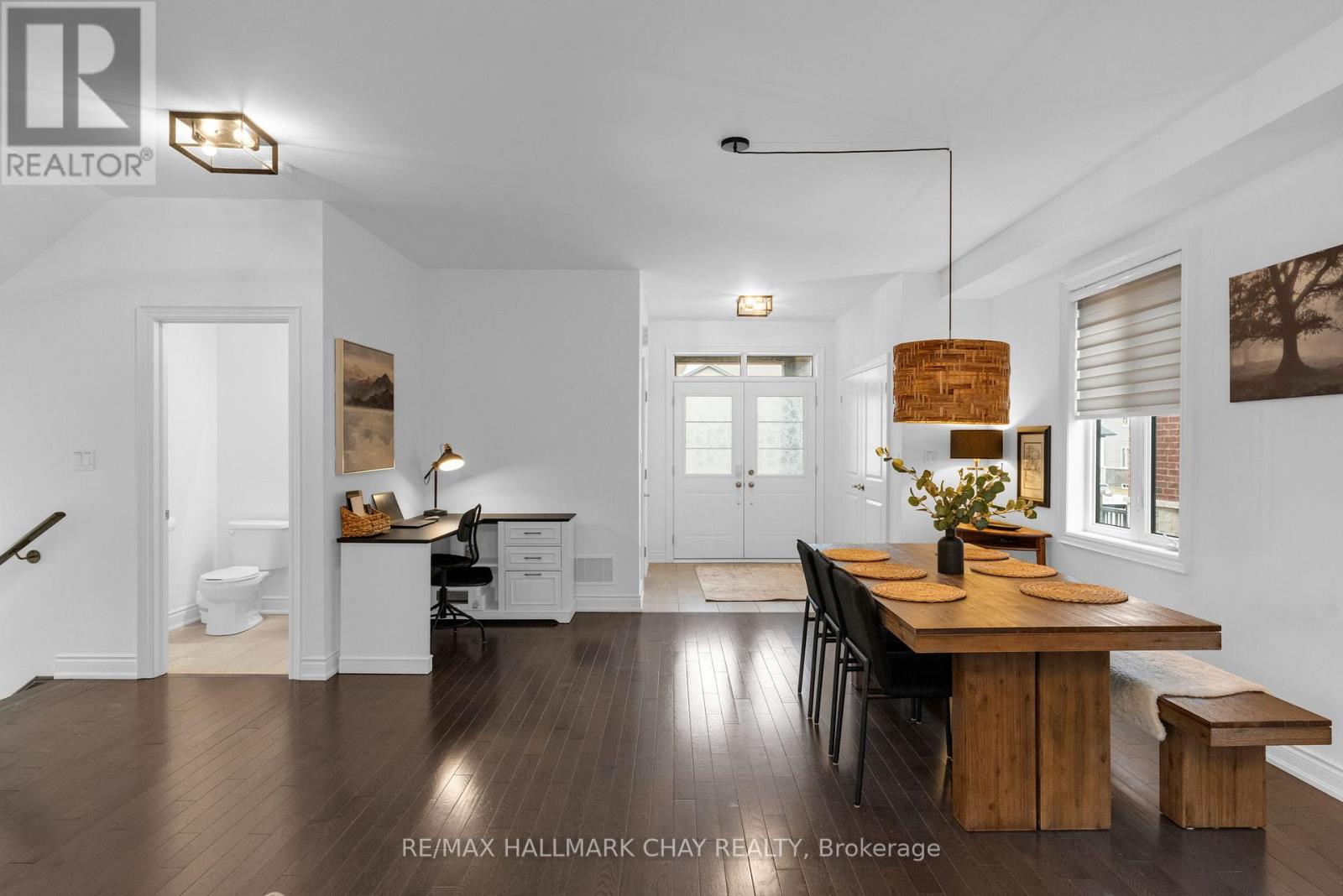 7 Middleton Drive, Wasaga Beach, Ontario  L9Z 0L1 - Photo 10 - S12929640