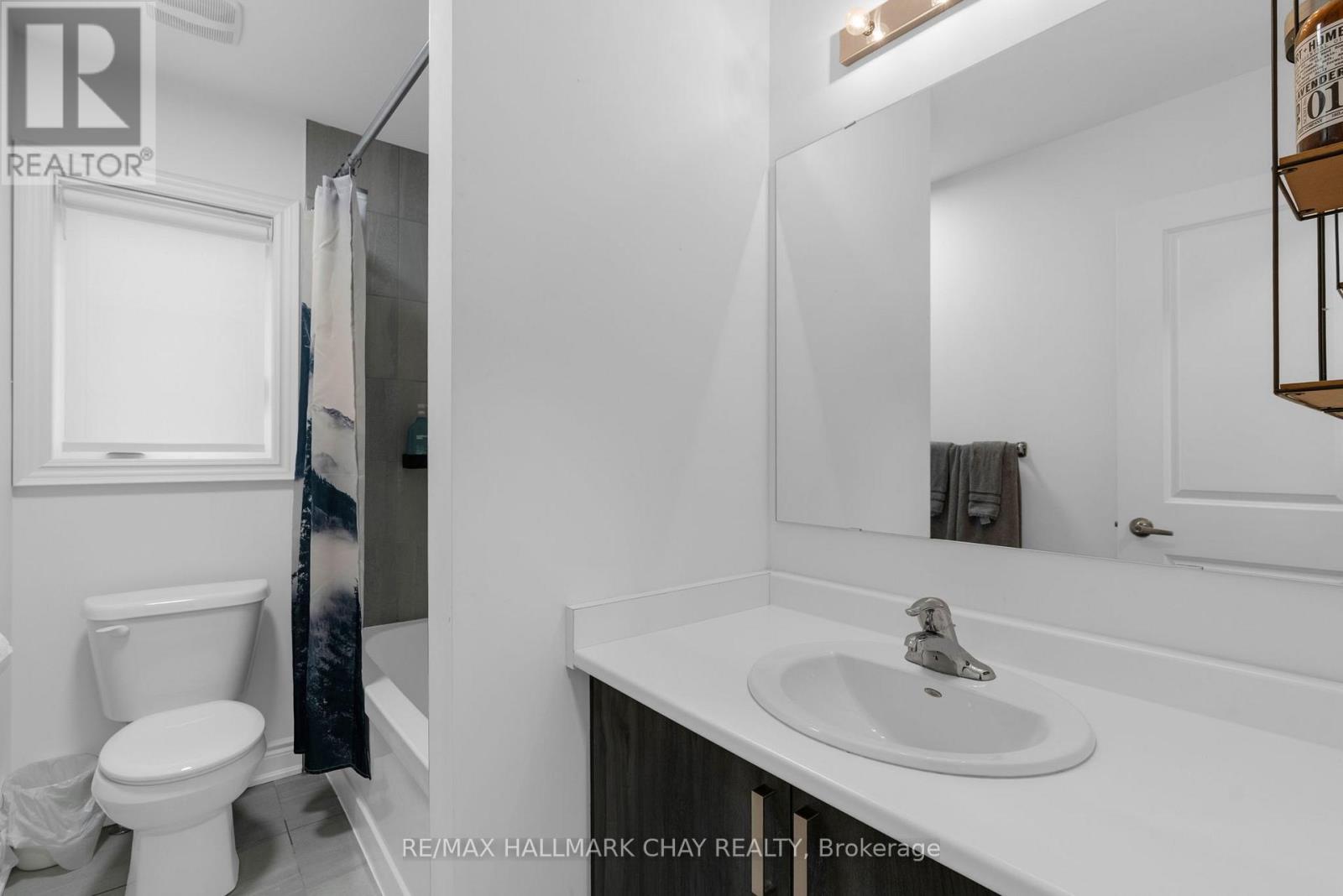 7 Middleton Drive, Wasaga Beach, Ontario  L9Z 0L1 - Photo 29 - S12929640