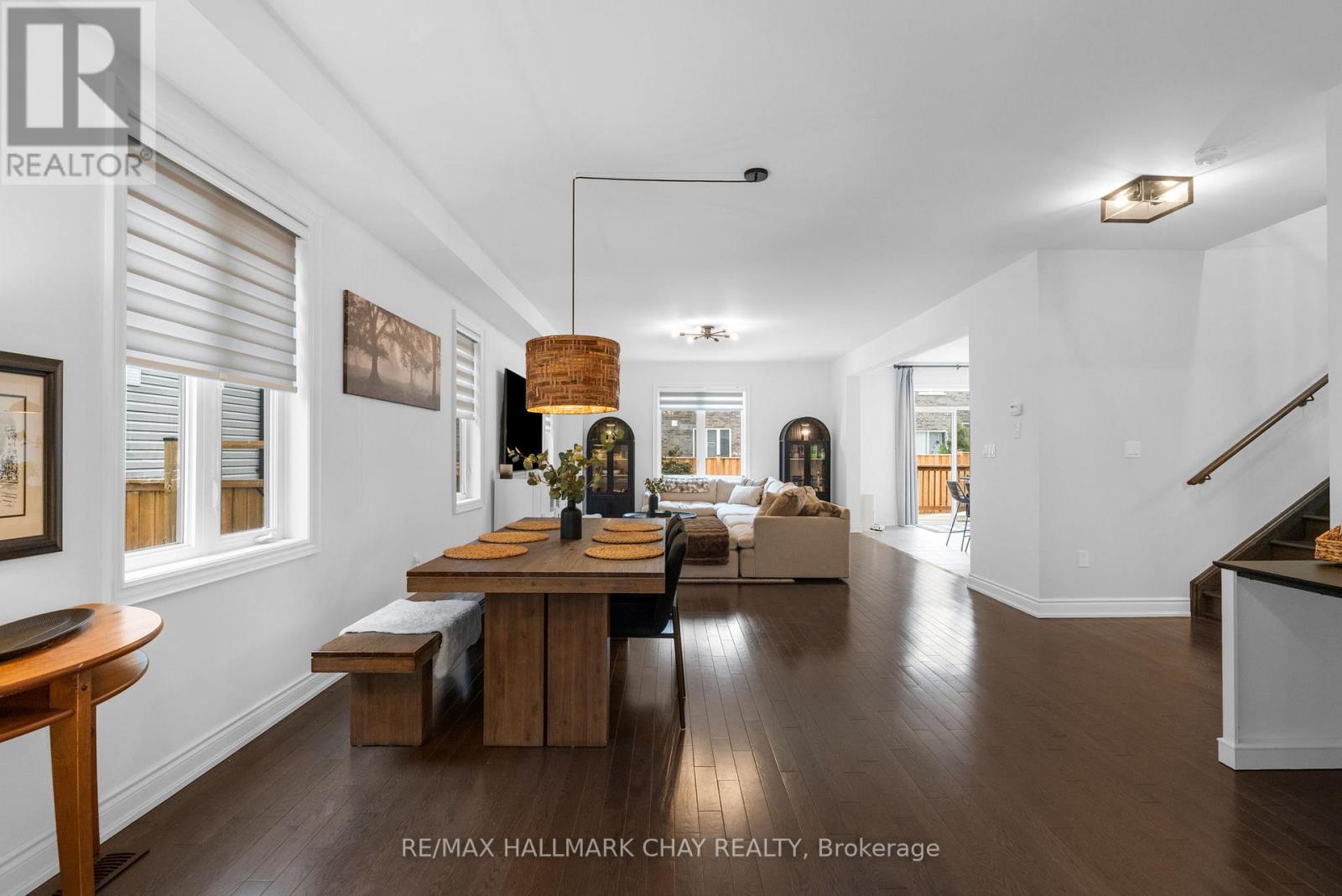 7 Middleton Drive, Wasaga Beach, Ontario  L9Z 0L1 - Photo 6 - S12929640