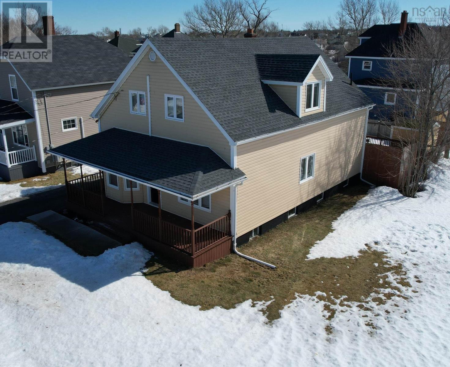 75 Lower Maclean Street, Glace Bay, Nova Scotia  B1A 2K9 - Photo 40 - 202604279