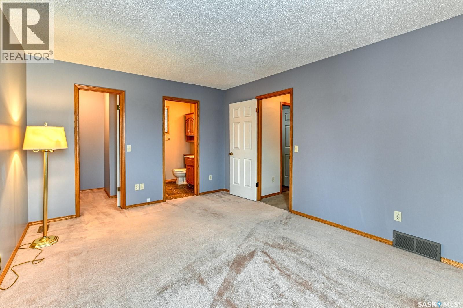 2659 Lacombe Crescent E, Regina, Saskatchewan  S4V 1T4 - Photo 17 - SK031456