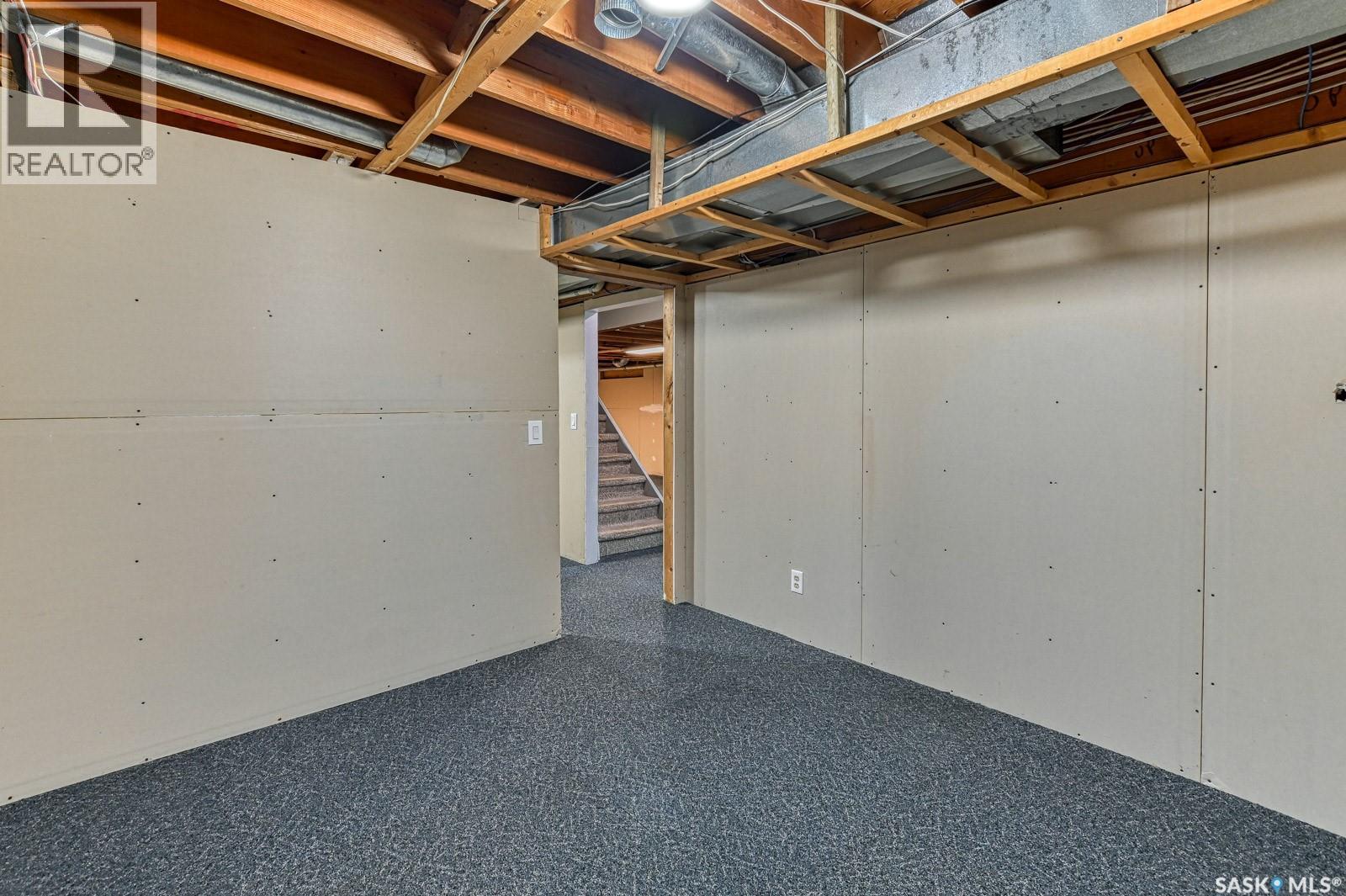 2659 Lacombe Crescent E, Regina, Saskatchewan  S4V 1T4 - Photo 34 - SK031456